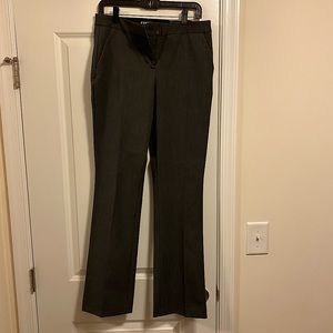 Brand New with Tags! Express Deep Heather Gray Columnist pant. Size 8R.